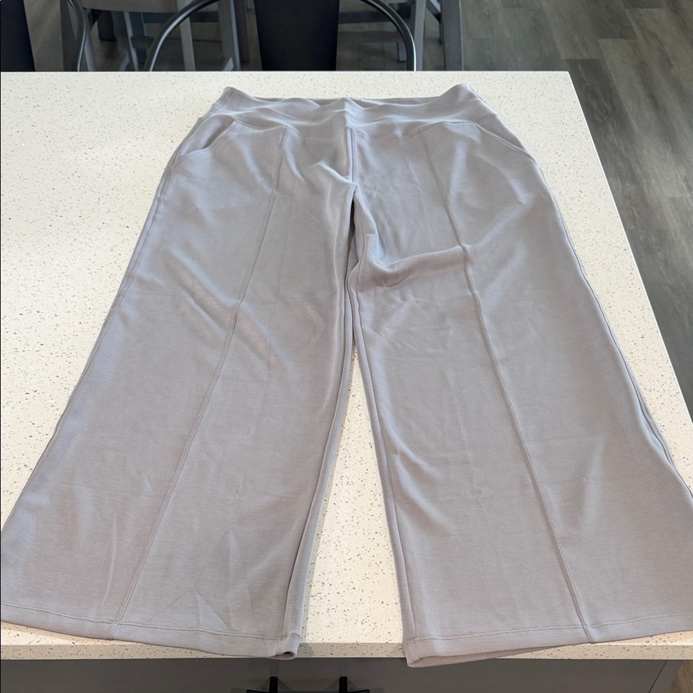 ZYIA Gray Serenity Wide Leg Knit Pants